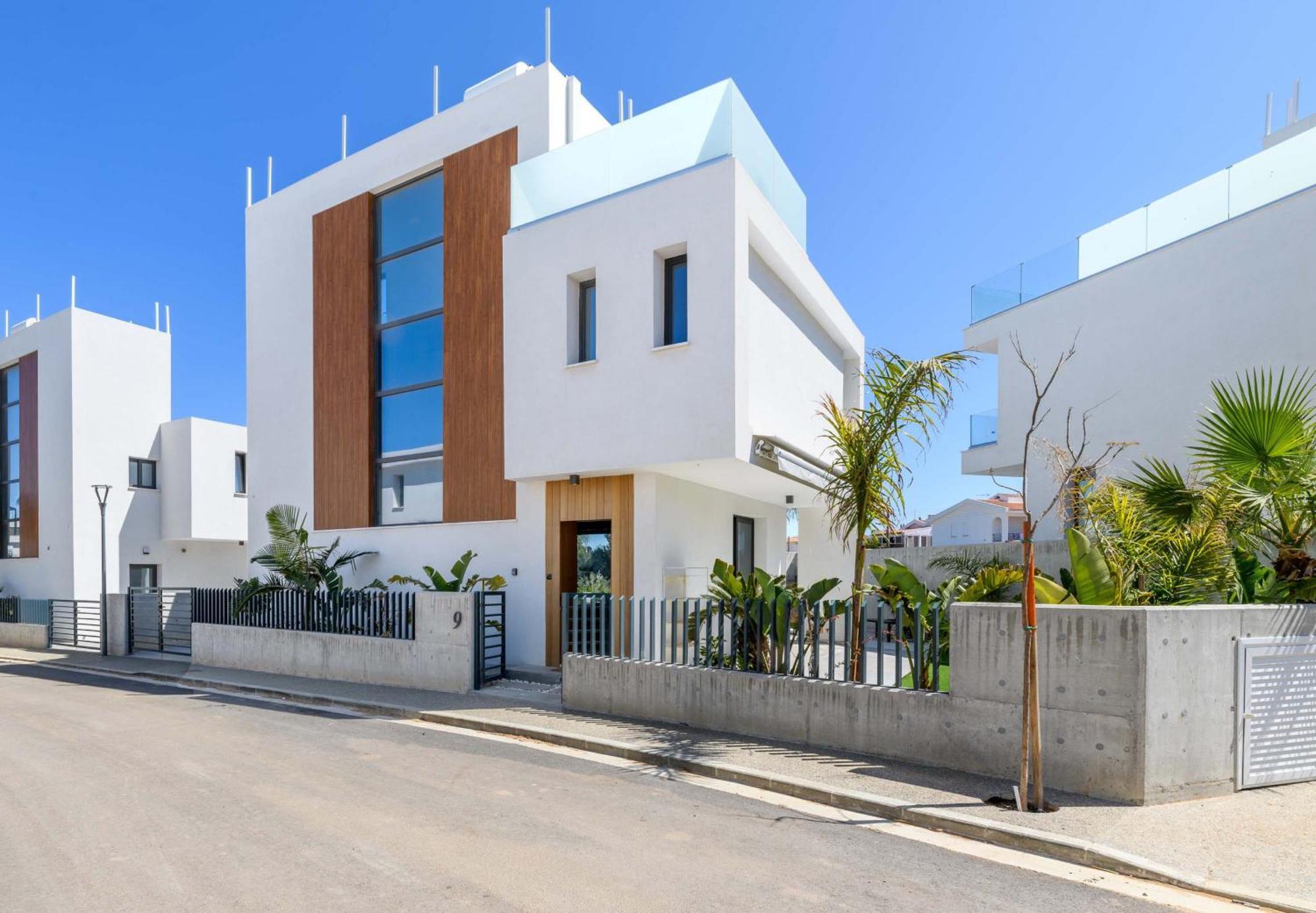 By The Beach - Royal Sapphire Villa Protaras Dış mekan fotoğraf